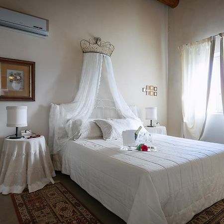 Corte Dei Soavi Suites - Apartments Soave Szoba fotó