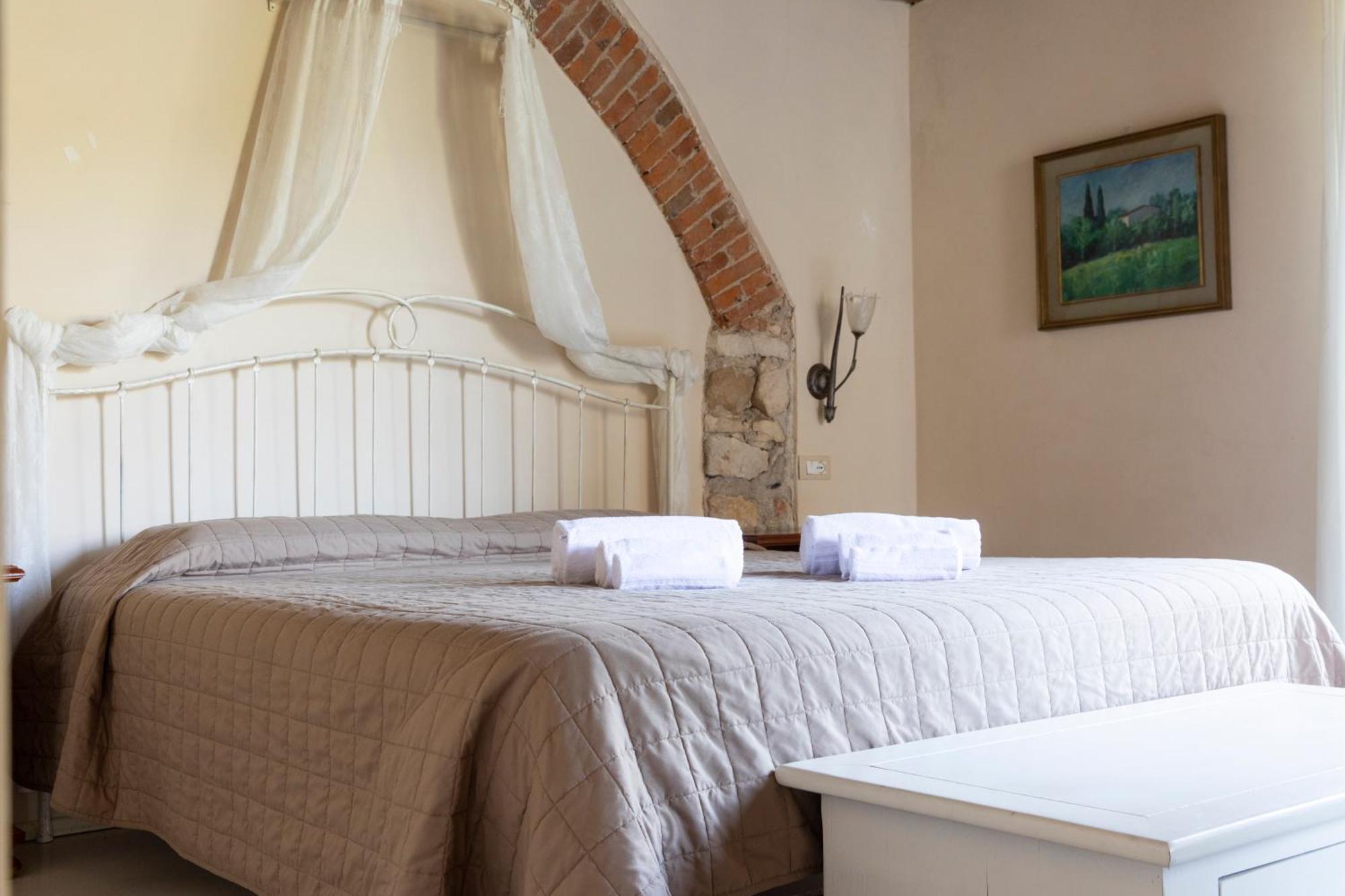 Corte Dei Soavi Suites - Apartments Soave Kültér fotó