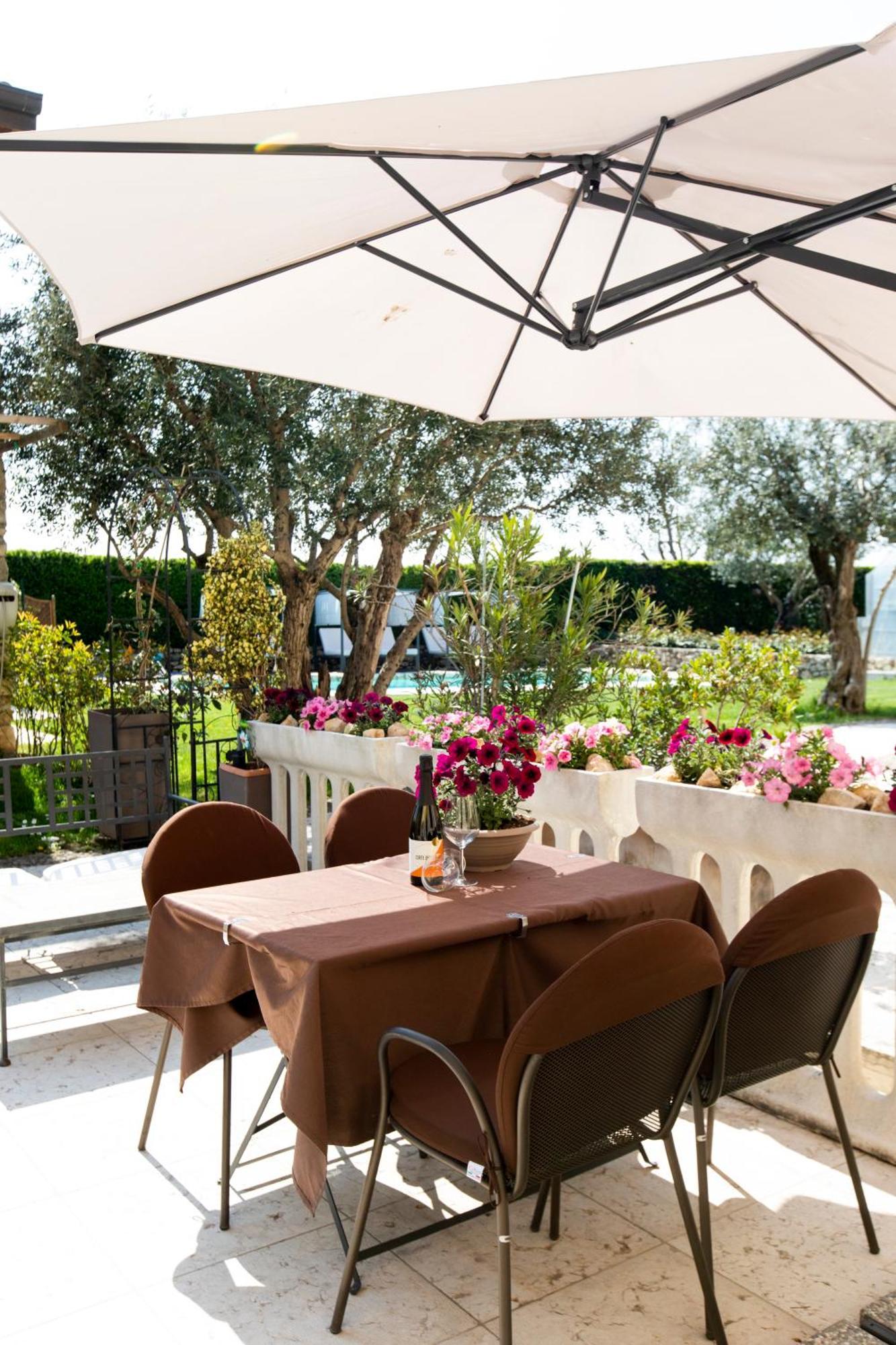 Corte Dei Soavi Suites - Apartments Soave Kültér fotó