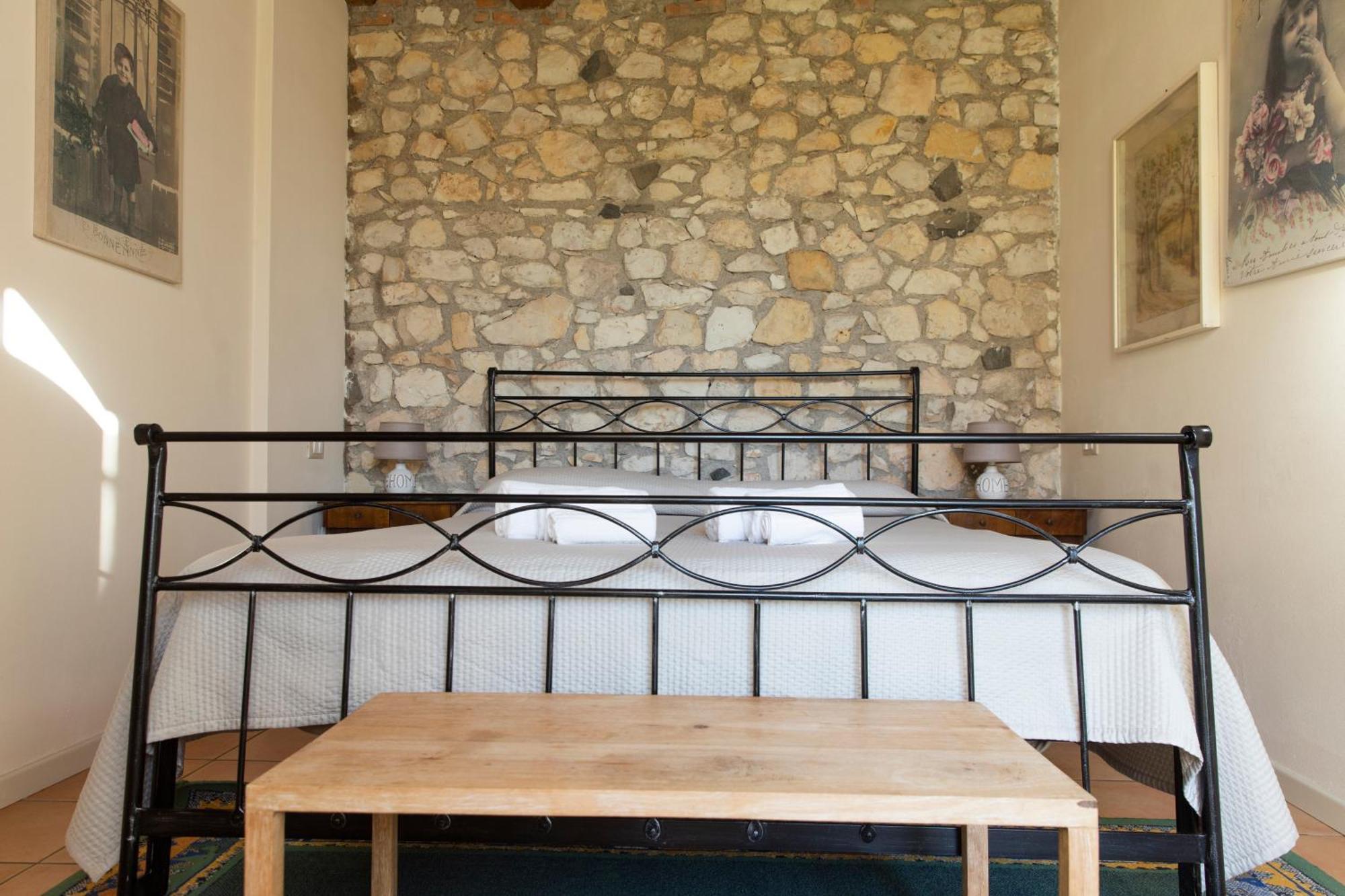 Corte Dei Soavi Suites - Apartments Soave Kültér fotó