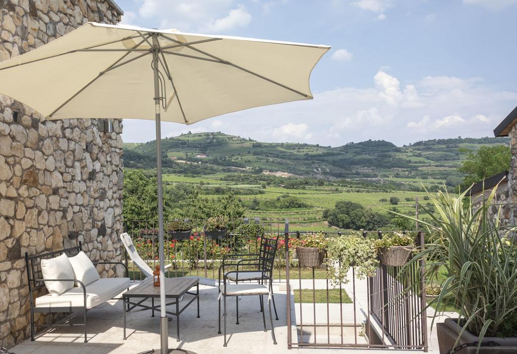 Corte Dei Soavi Suites - Apartments Soave Kültér fotó