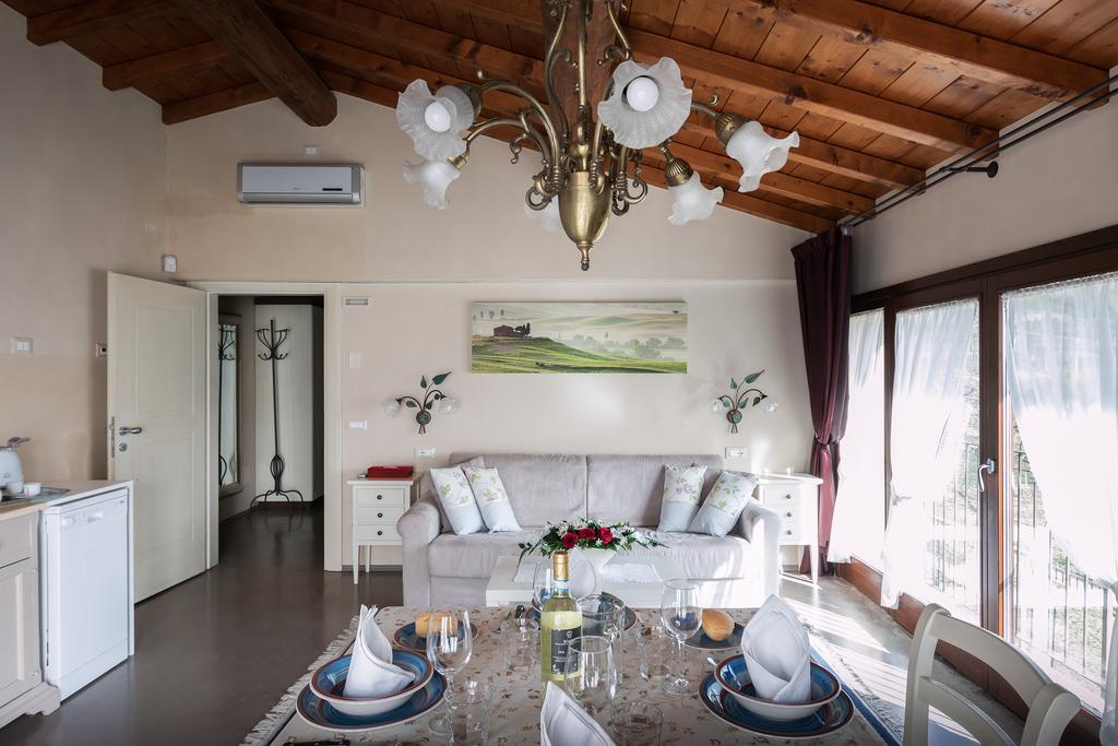 Corte Dei Soavi Suites - Apartments Soave Szoba fotó
